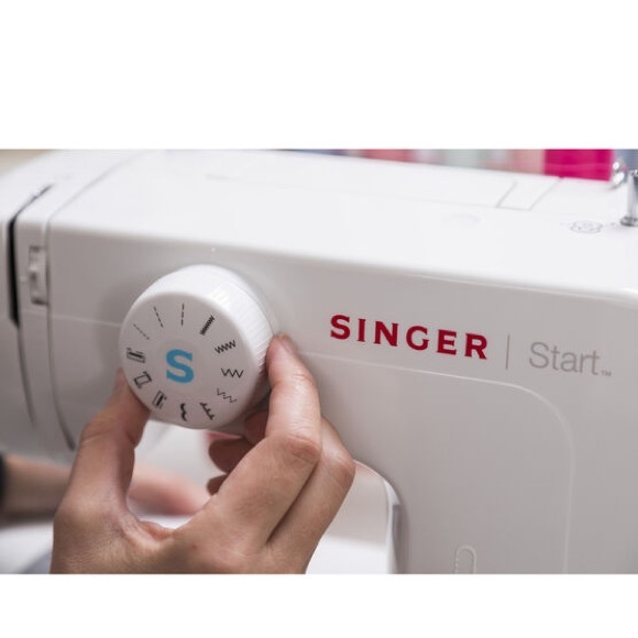 SINGER 1304 Start Essential Sewing Machine - Picture 2 of 4